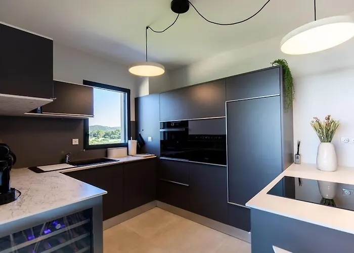 Appartement Le Léon - Vue Montagne Vecchio Porto-Vecchio (Corsica)